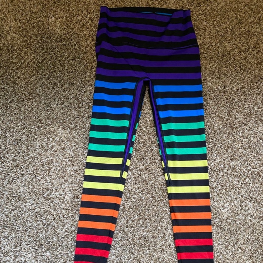 KDeer Yoga Leggins Size M Stripe Multi Color
